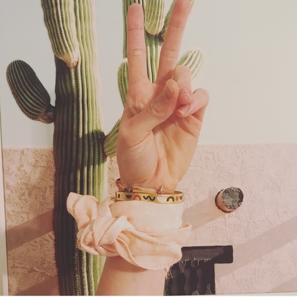 ♥️ONLY 1 LEFT! ✈️NWT MADEWELL CIAO FOR NOW BANDANA - Picture 4 of 8